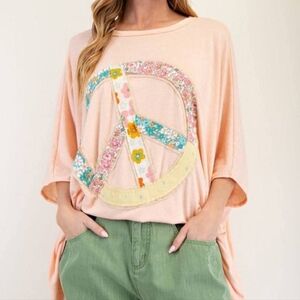 New Easel Peace Patch Melange Knit Top